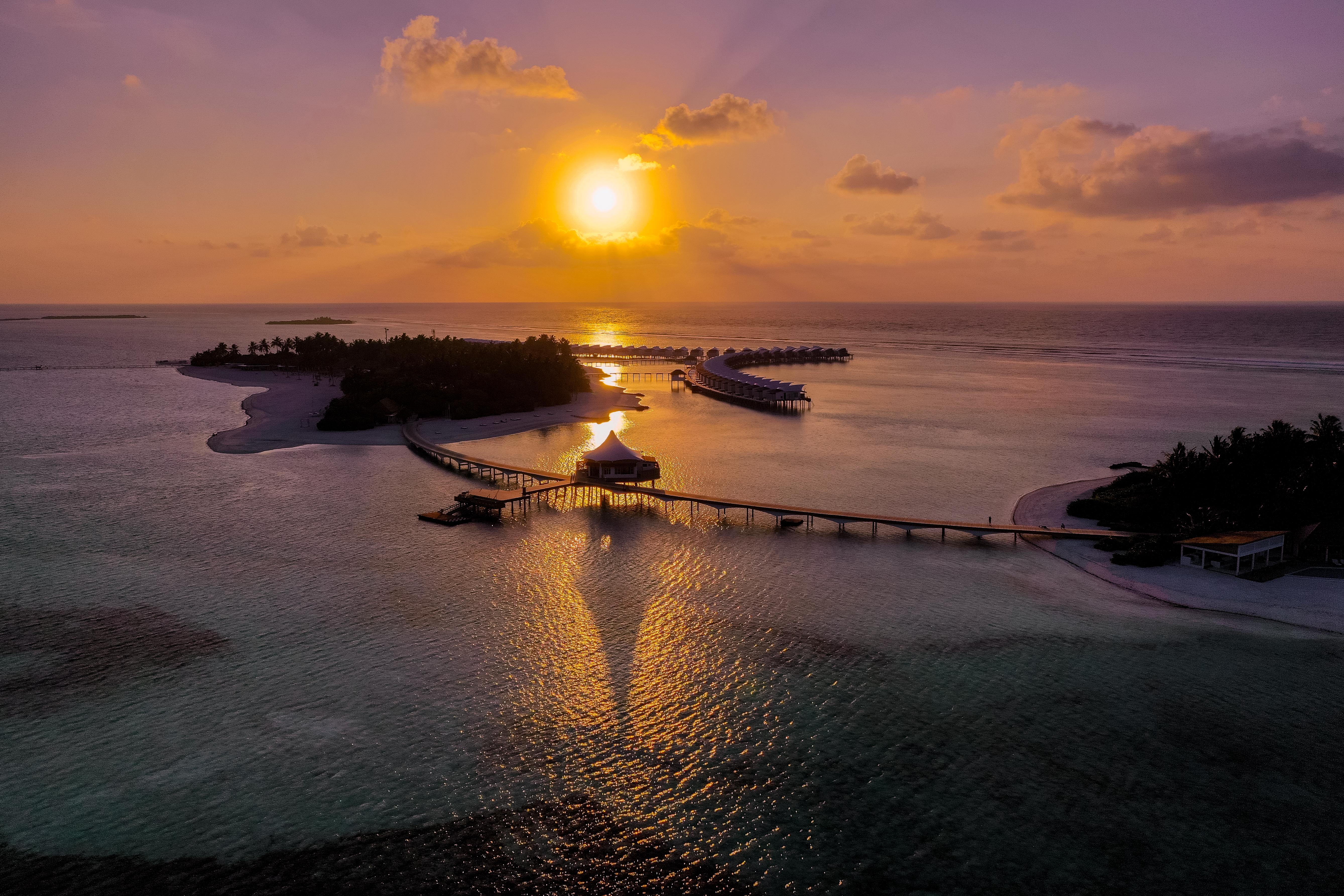 Cinnamon Maldives (adults Only) 4* Hakuraa Huraa
