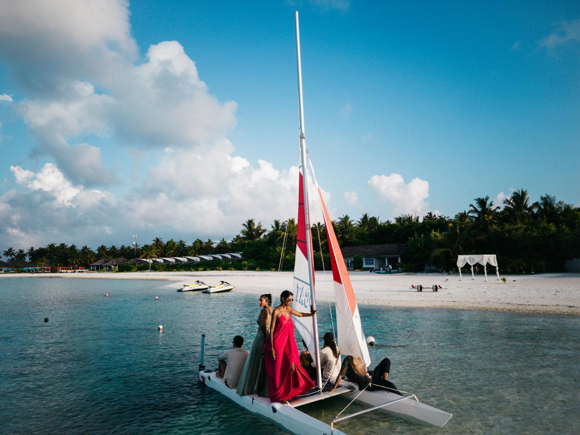 Cinnamon Maldives (adults Only) Hakuraa Huraa