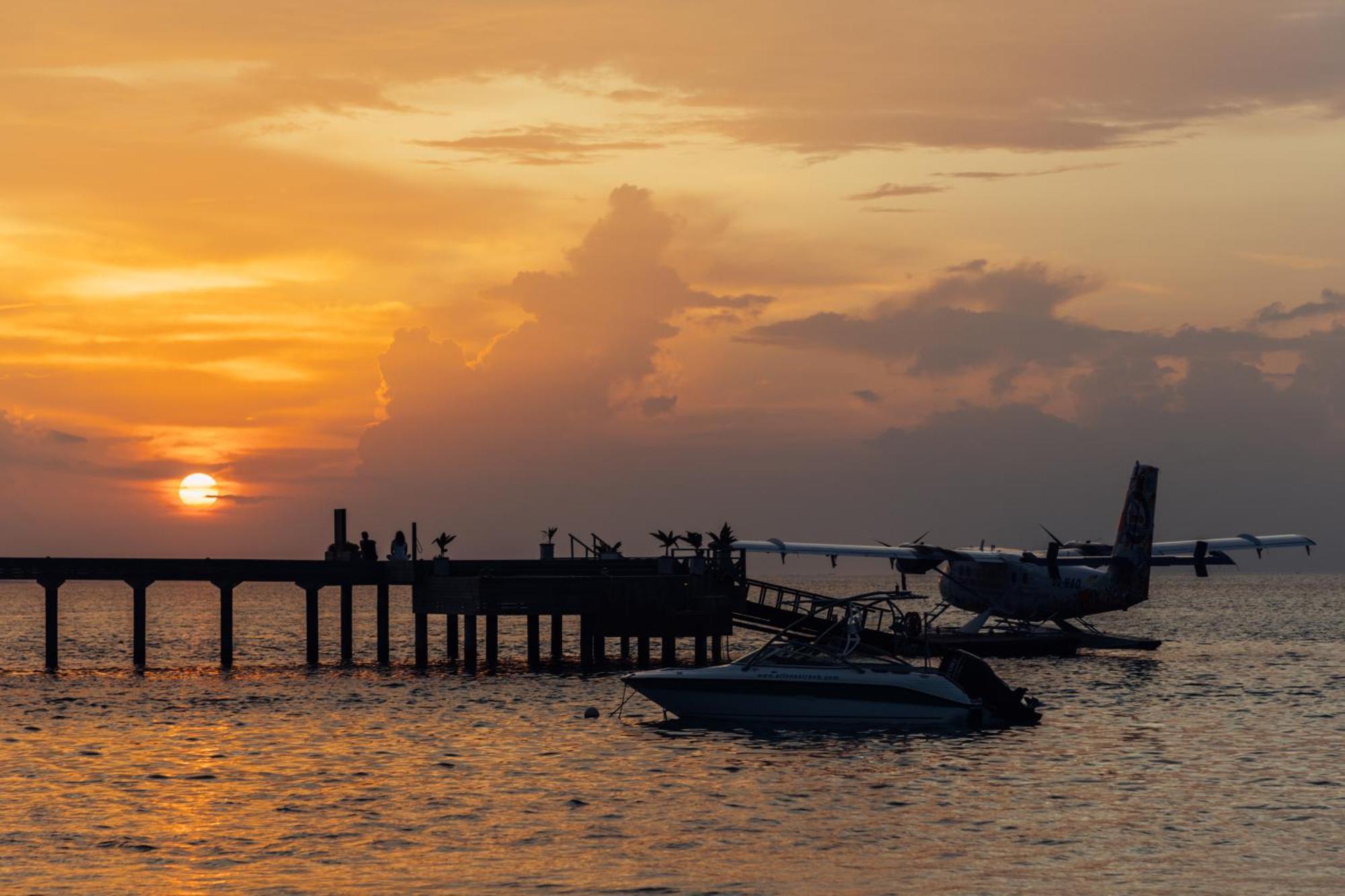 Cinnamon Maldives (adults Only) Hakuraa Huraa